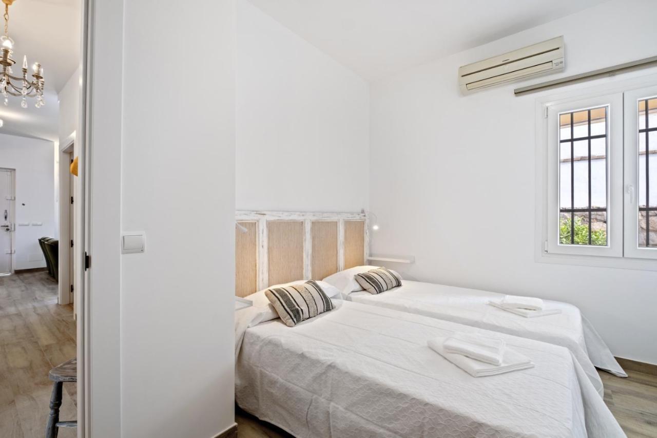 Villa Irene - Biznaga Rental Homes Malaga Exterior photo
