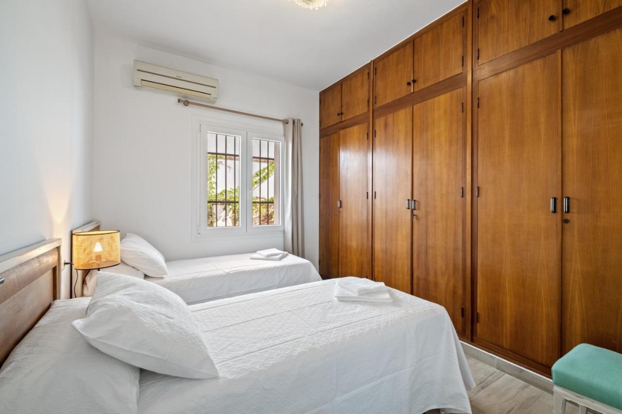 Villa Irene - Biznaga Rental Homes Malaga Exterior photo