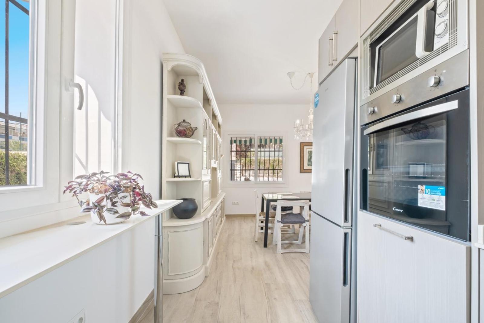 Villa Irene - Biznaga Rental Homes Malaga Exterior photo