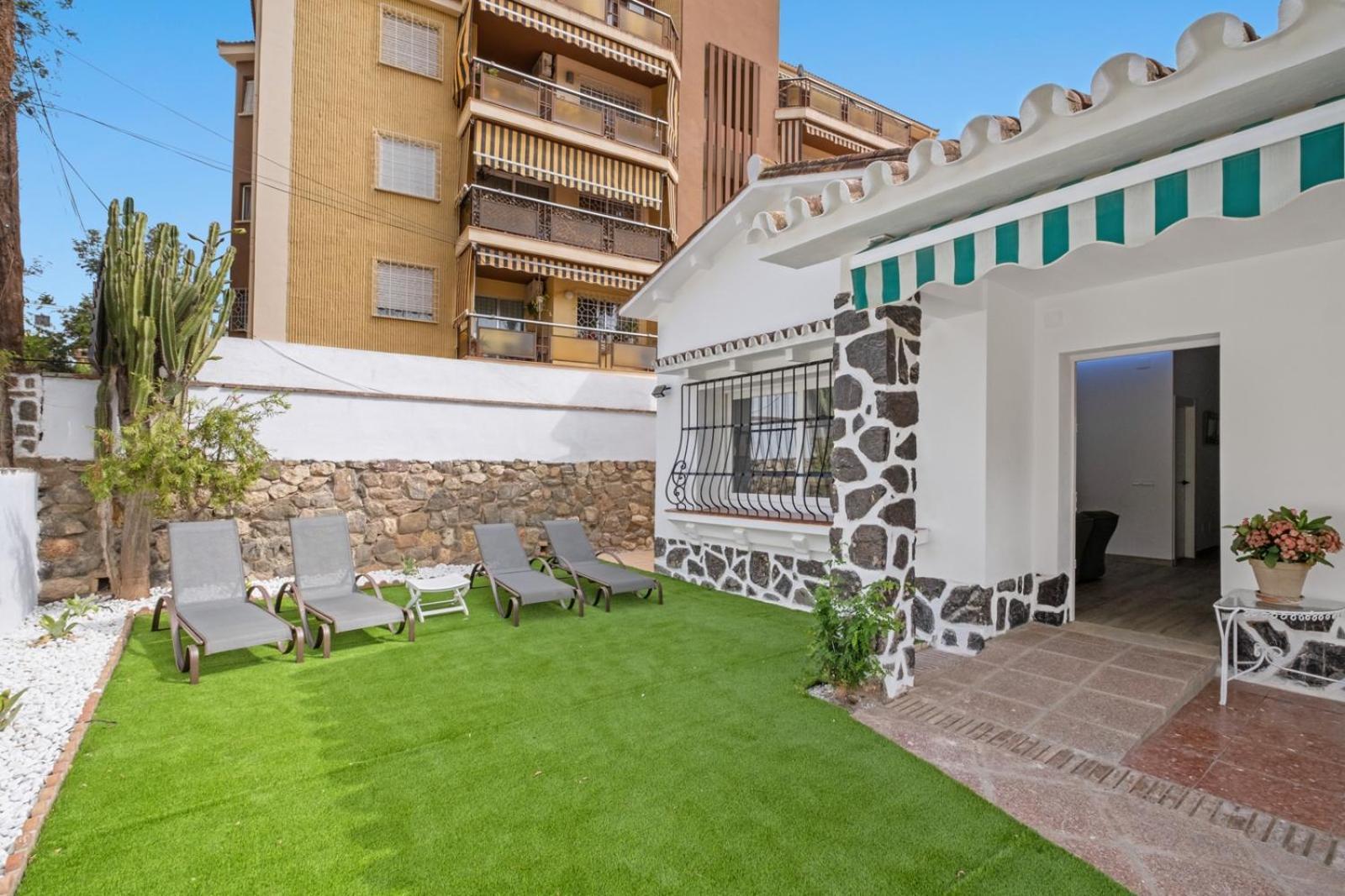Villa Irene - Biznaga Rental Homes Malaga Exterior photo